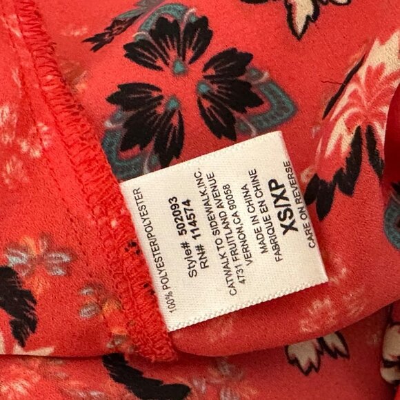 PLEIONE Red Floral V-Neck Blouse‎ XS - Picture 5 of 5